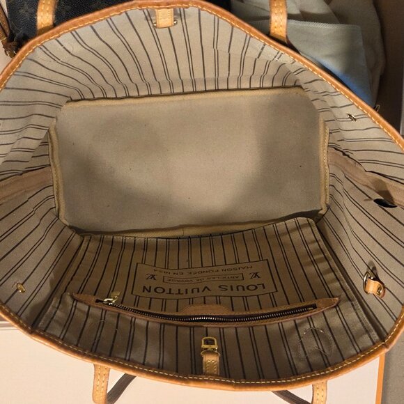 Neverfull and Clutch M40995 - Picture 4 of 9